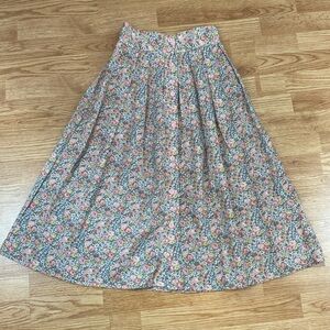 Vintage Floral Midi Pleated Skirt Button-up Closure